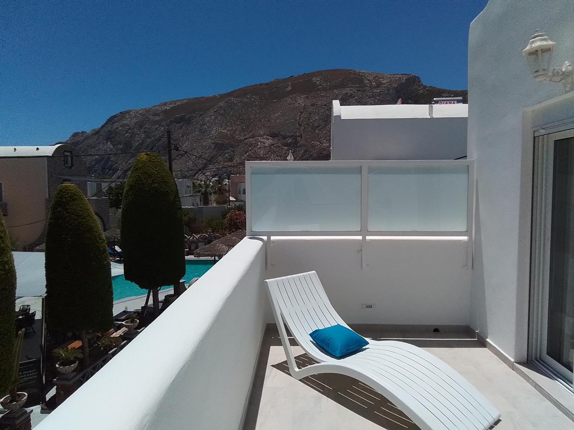 Chariot Apartments Santorini Kamári Eksteriør bilde