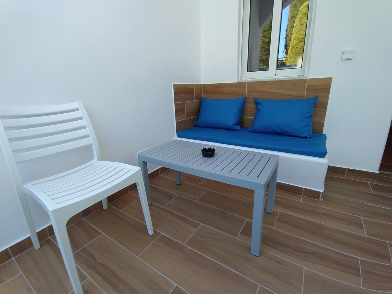 Chariot Apartments Santorini Kamári Rom bilde